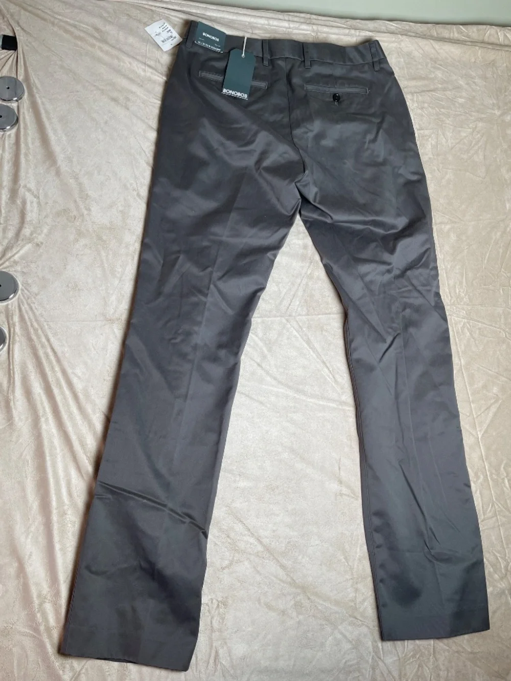 New with Tags Mens Bonobos Stretch chino pant size 30/32 slim straight